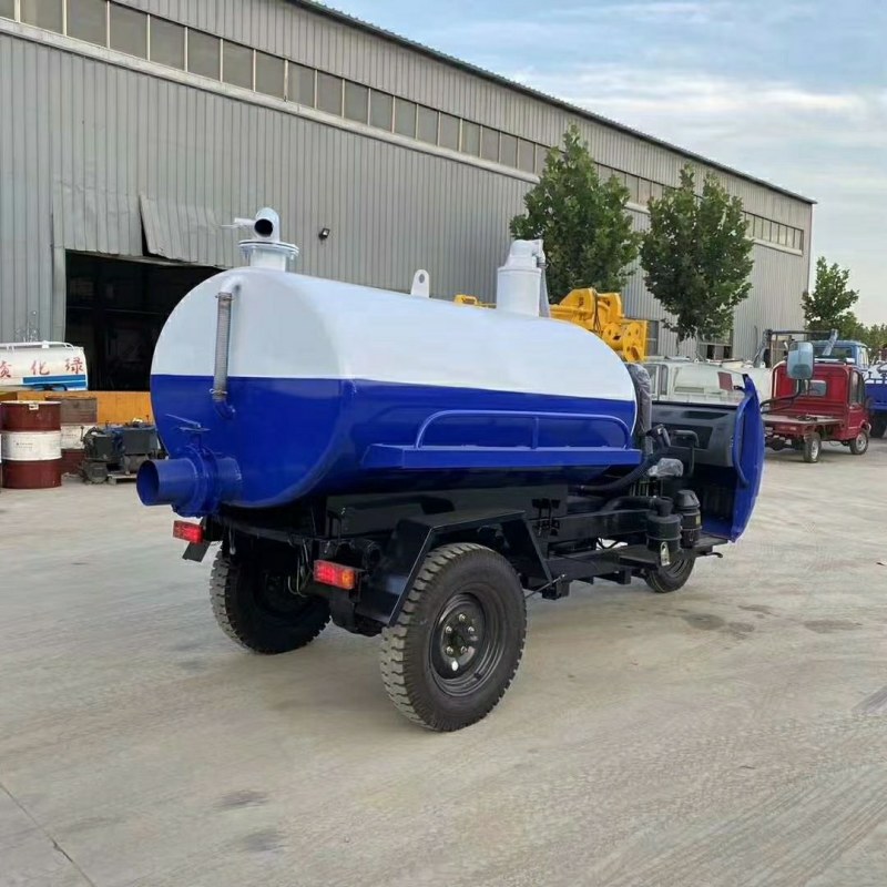 3方低价格吸粪车农用三轮吸粪车，小型吸粪车