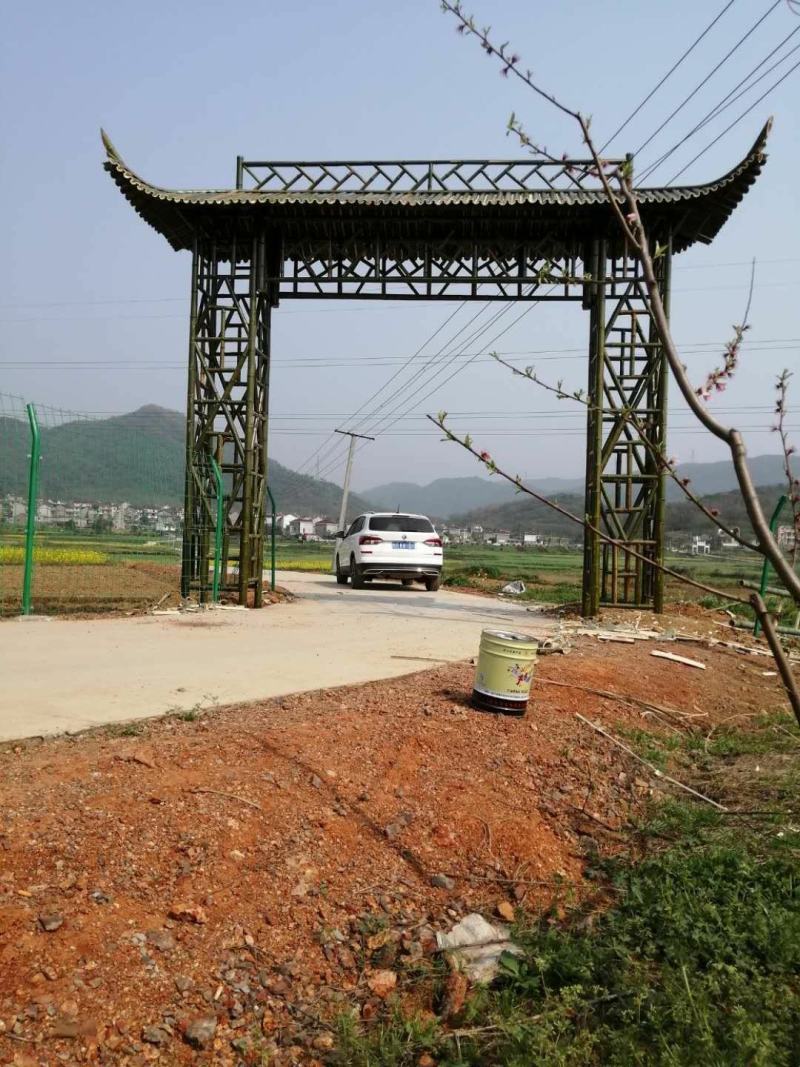 竹木建造竹护栏，竹亭，竹大门