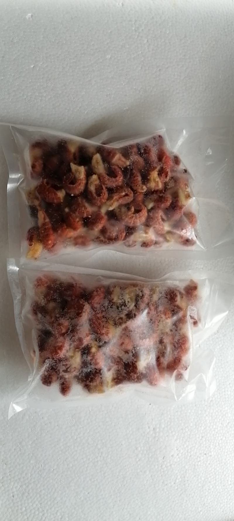 单冻无冰衣一级龙虾尾，25吨，麻辣虾尾清水冻虾。