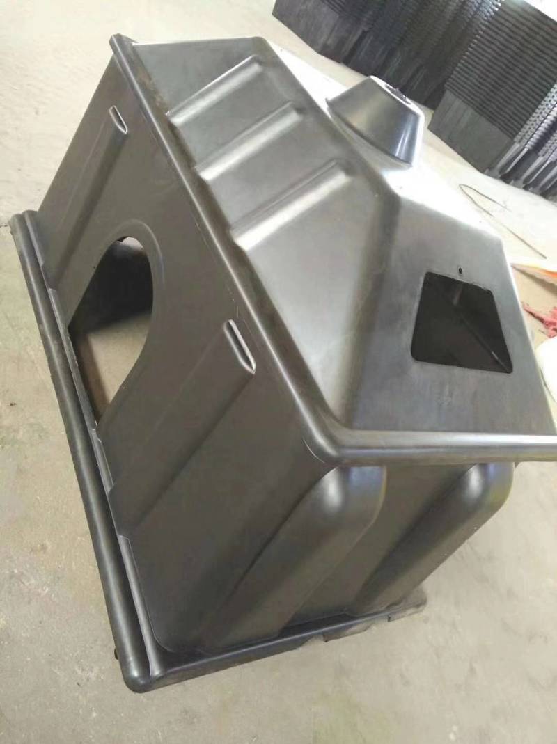 猪场用保温箱食槽厂家直销量大从优