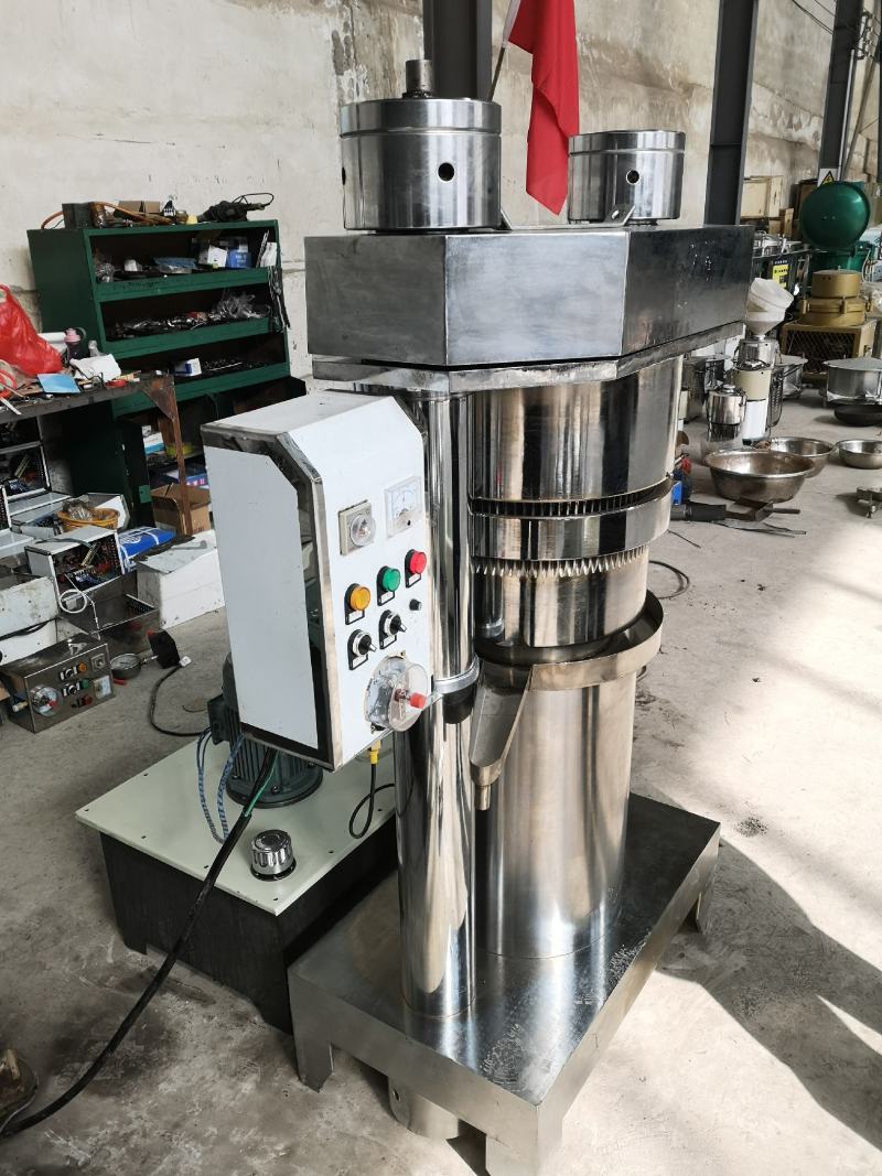 立式全自动芝麻核桃榨油机出油率高茶籽花椒籽液压榨油机