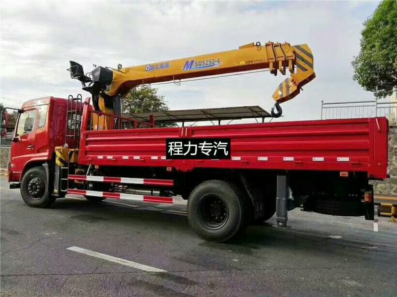 今日推荐：东风天锦随车吊