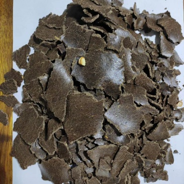 油枯600吨二级花生饼油枯出货中，粗蛋白含量26