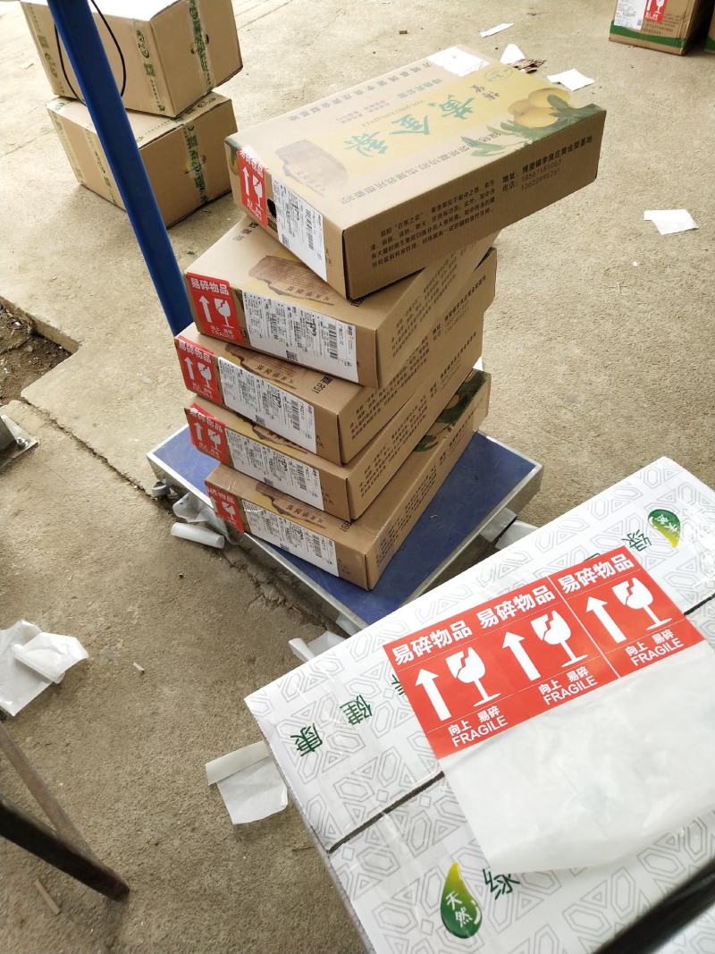 河南南阳方城博望坡黄金梨已大量上市中，新鲜口感好！