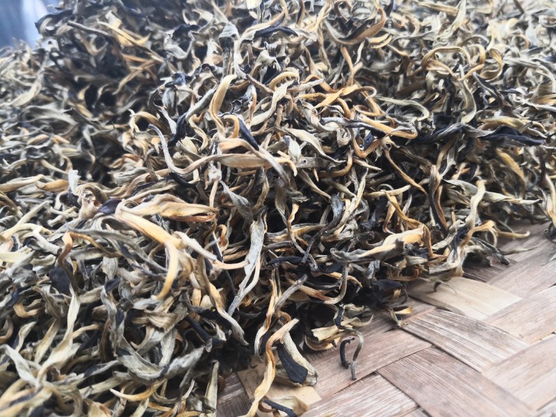 版纳一芽二叶生态乔木晒红茶