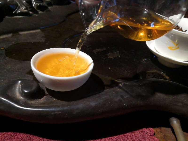 版纳一芽二叶生态乔木晒红茶