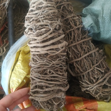 通城虎根～新货量大优惠～1公斤起售~诚信合作~