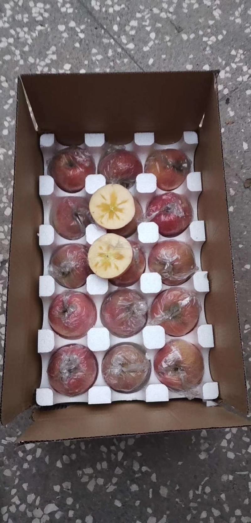 新鲜早熟红富士苹果【承接电商微商一件代发】