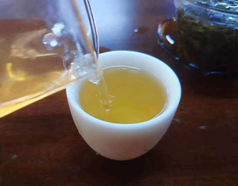 2015普洱生茶普洱生普洱老班章七子饼357g包邮