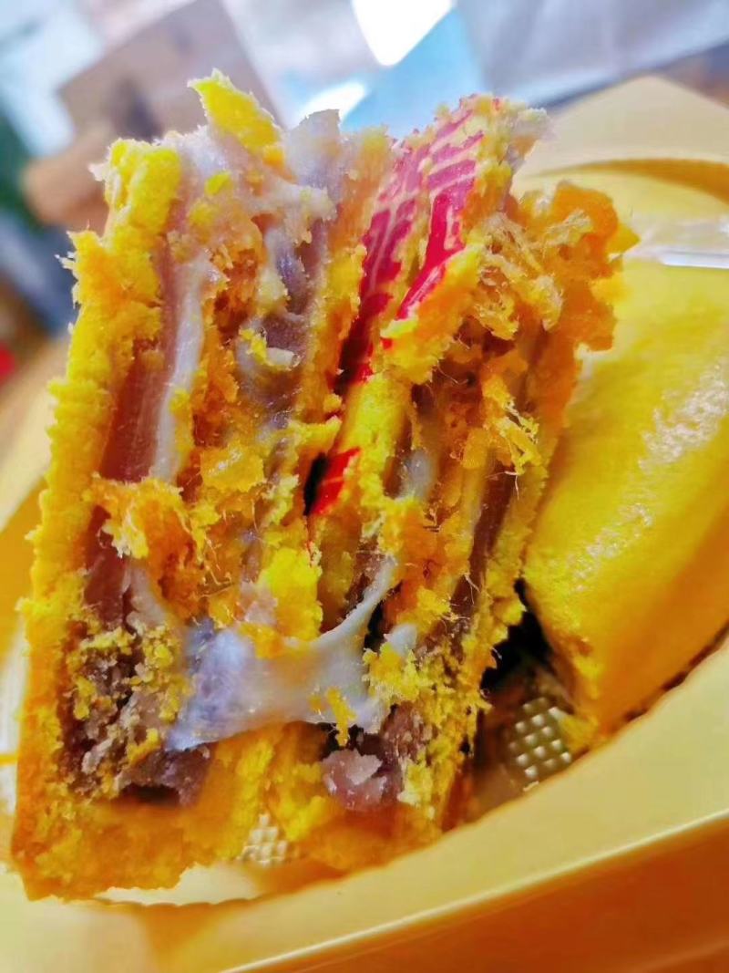 黄金大月饼麻薯香芋肉松蛋黄品种齐全口感美味