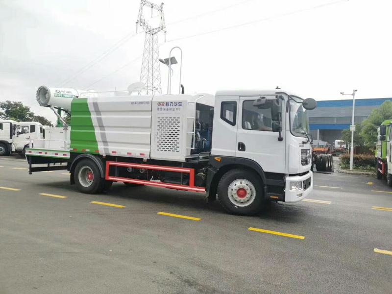 国六D9多功能抑尘车，洒水消毒打农药