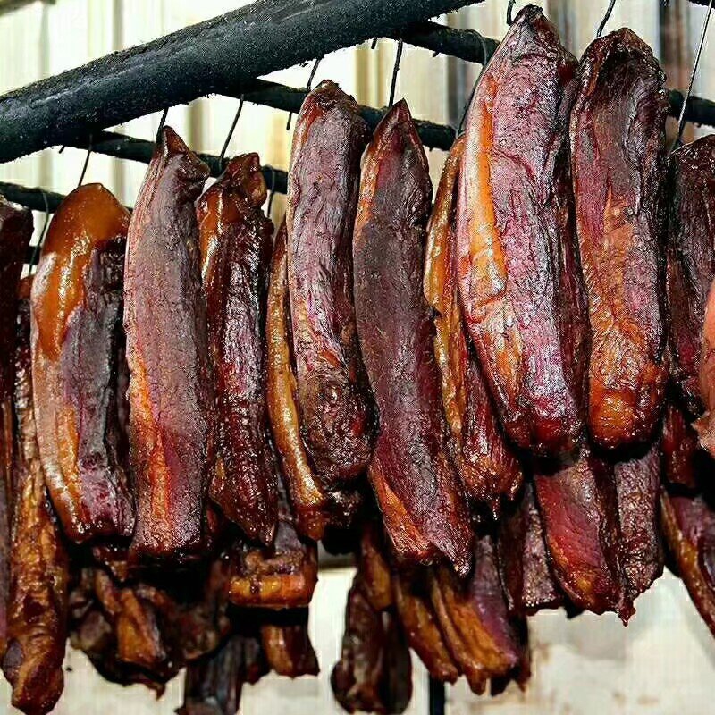 出售正宗农村腊肉、腊腓、火脚等