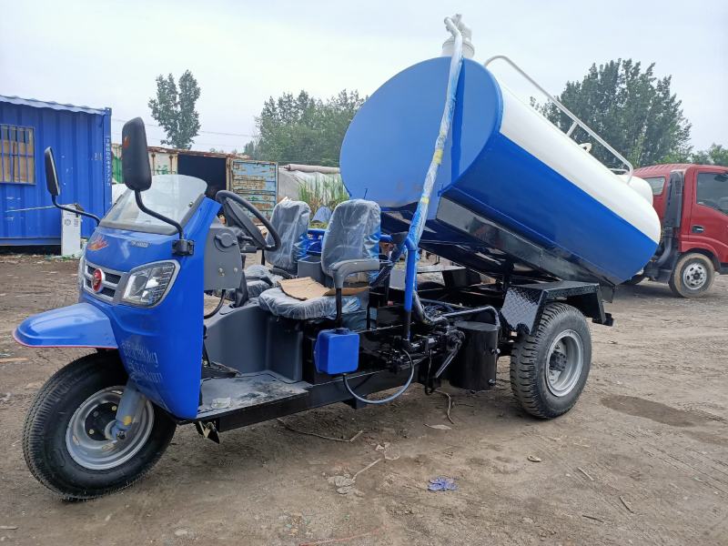 吸粪车，三轮吸粪车，吸粪车厂家，那里有吸粪车