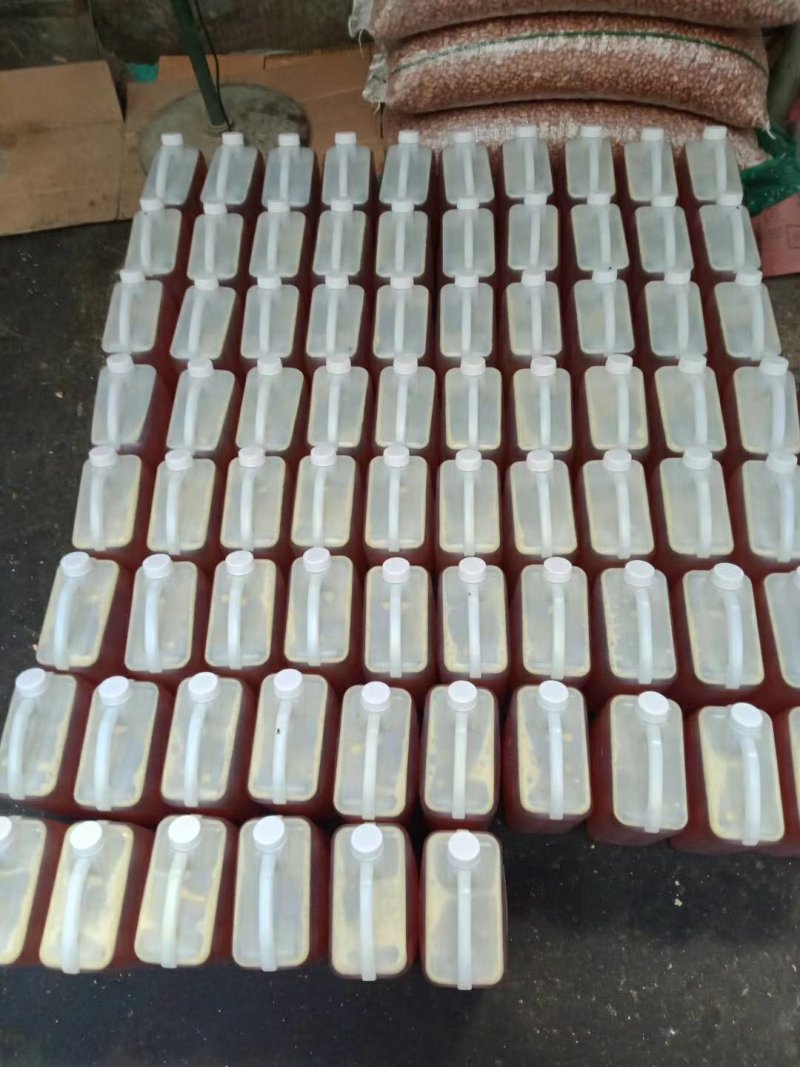 花生油假一赔十！可以现榨现接可以实地考察