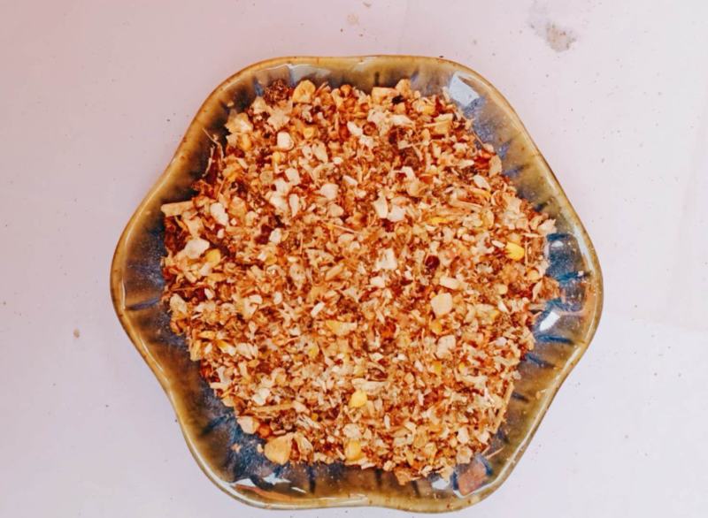 枣粉碎玉米，加工精致厂家直供好饲料质优价廉！
