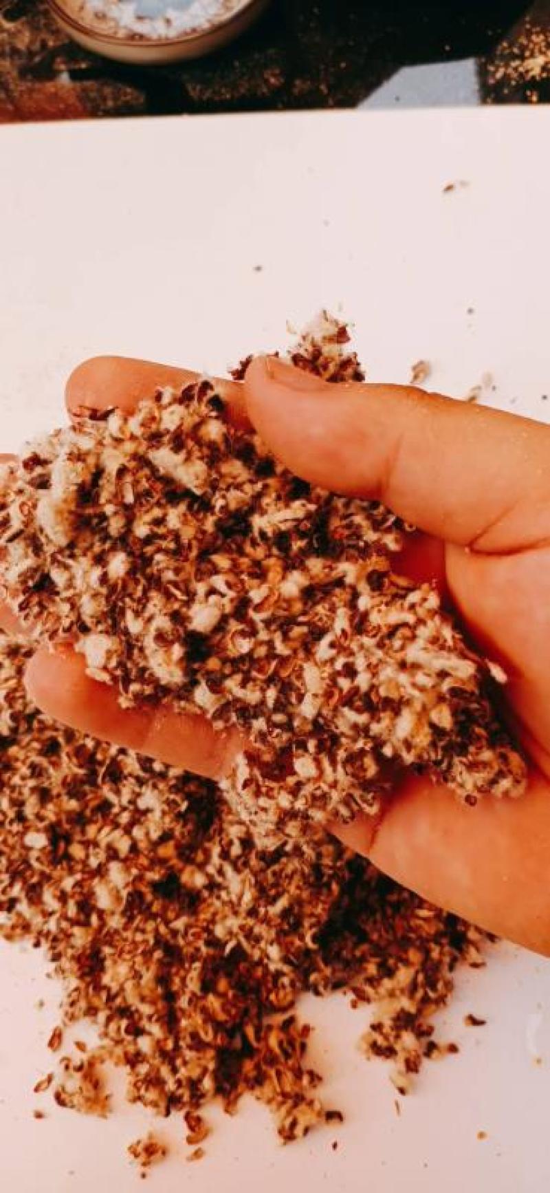 大量促销优质棉籽壳适合大部分家畜的好饲料价格实惠