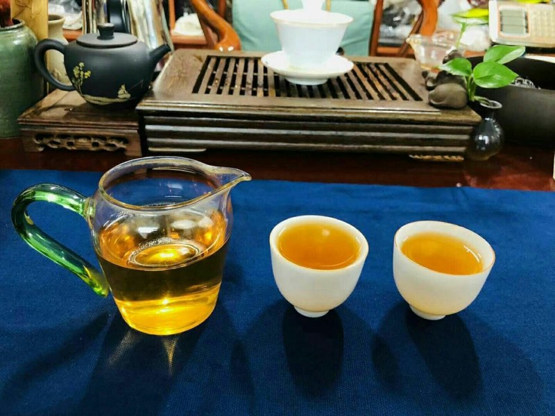 野生红茶，白茶，生茶