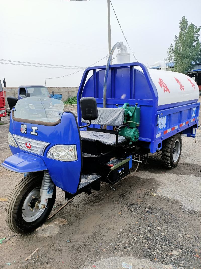 吸粪车，三轮吸粪车，品牌有，联工，时风，五征，五星，东风