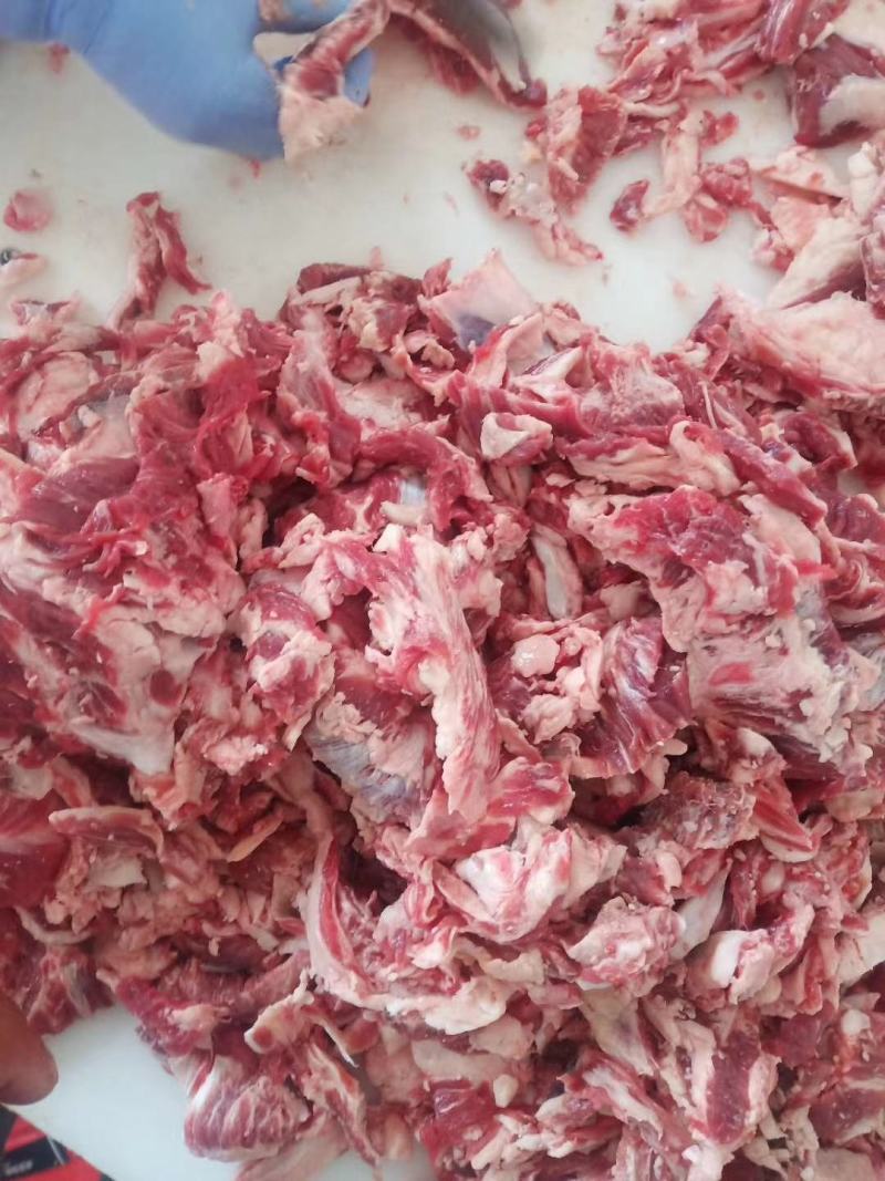 纯干牛碎肉，颜色鲜亮，热销产品，厂家直销，一手货源。