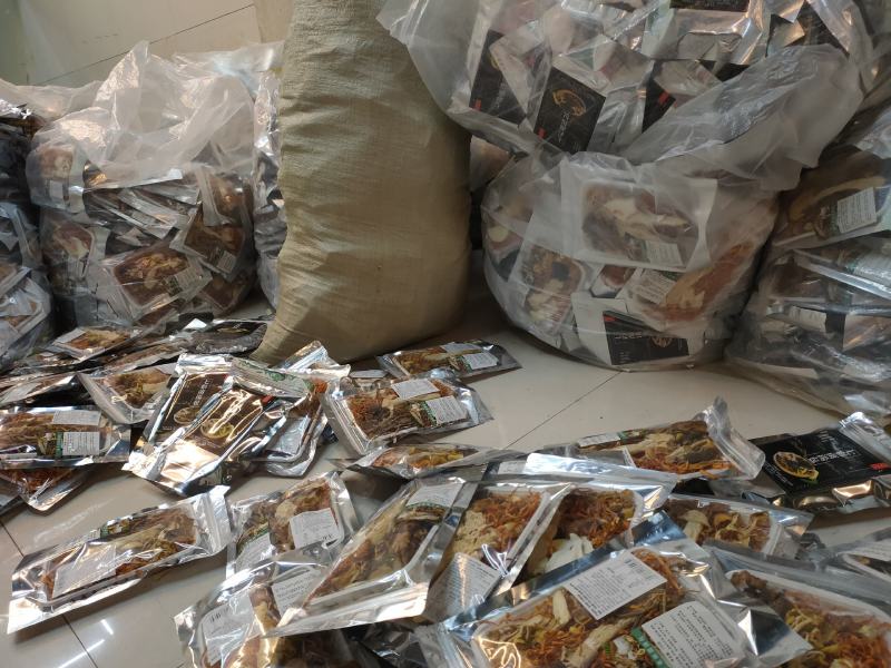 惊喜惊喜，菌汤包，厂家批发，订做加工，需要的联系