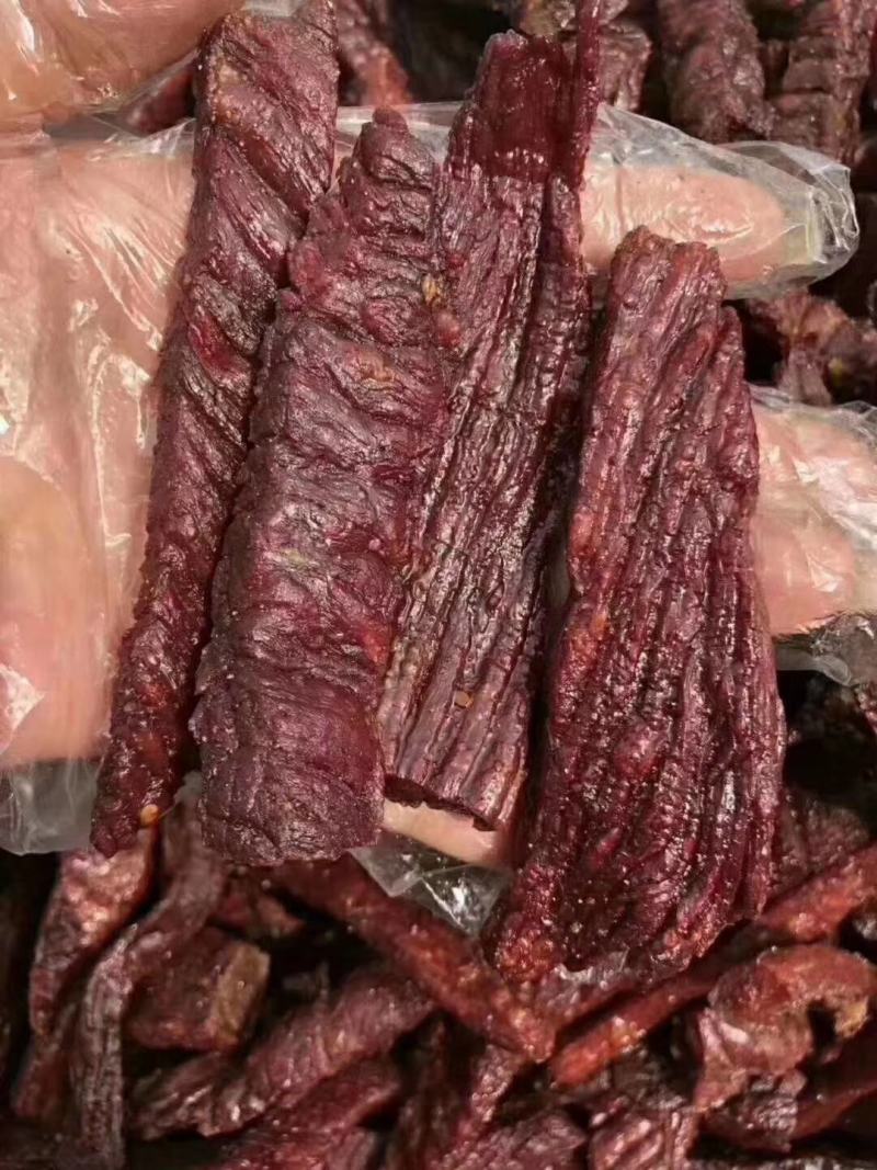 内蒙特产，炉烤的牛肉干
