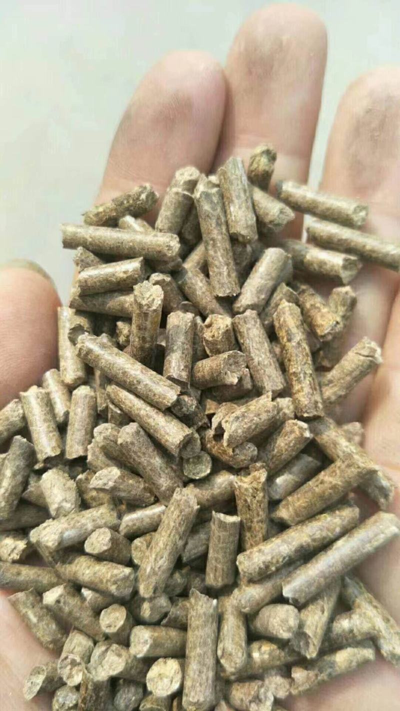 厂家生产牛羊马苜蓿草颗粒新款批发动物饲料编制袋粗纤维牧
