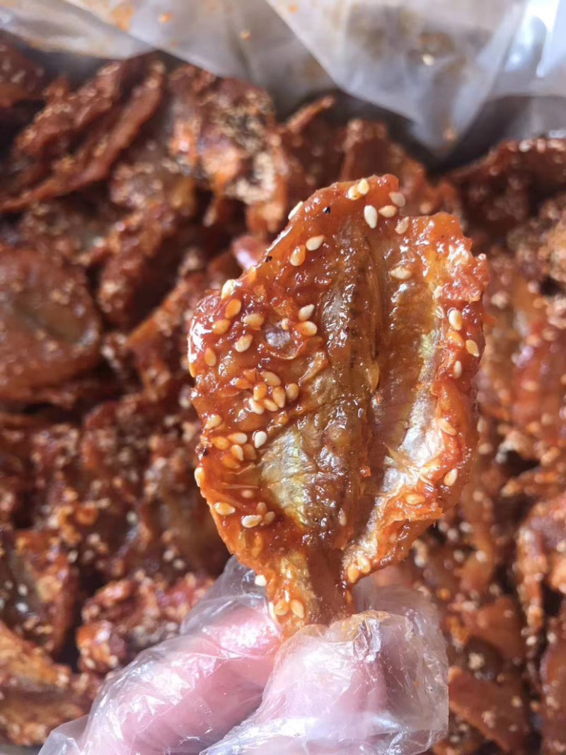 红娘鱼干原味和香辣即食海产品