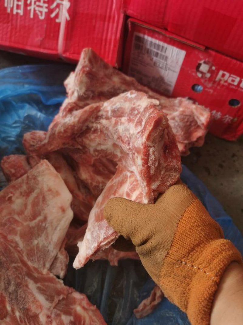 进口西班牙帕特尔带肉颈骨