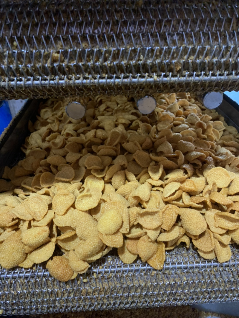 小米煎饼厂家直批小米锅巴小米煎饼厂家批发散装零食地摊热卖