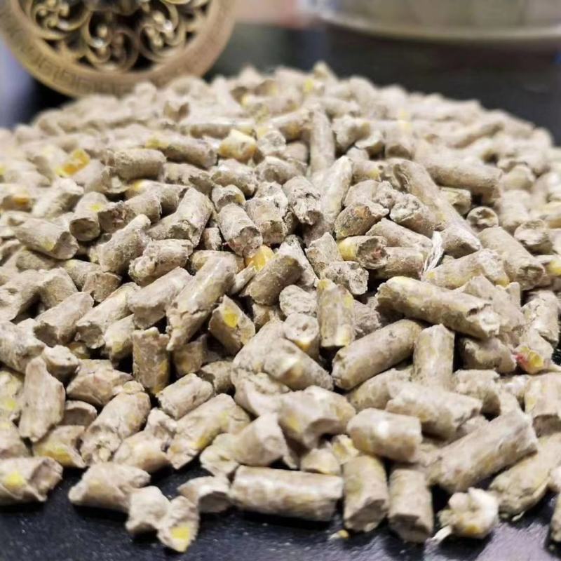 批量加工销售熟化草颗粒料牛羊马骆驼兔鹅草颗粒