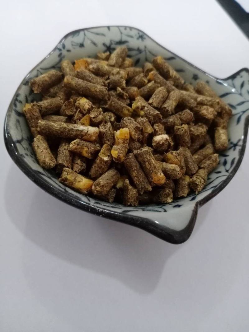 育肥羊全程配合料，育肥效果明显，价格优惠，质优价廉！