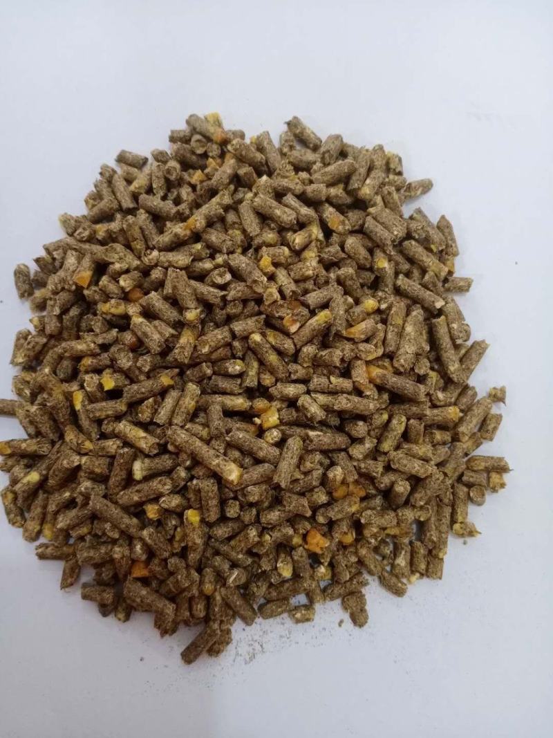 育肥羊全程配合料，育肥效果明显，价格优惠，质优价廉！