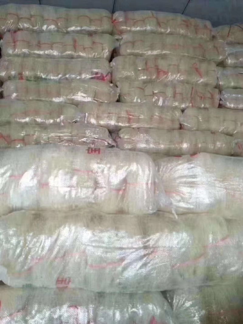 豌豆粉丝地摊跑量红薯粉丝红薯凉拌卖相好十元三把模式