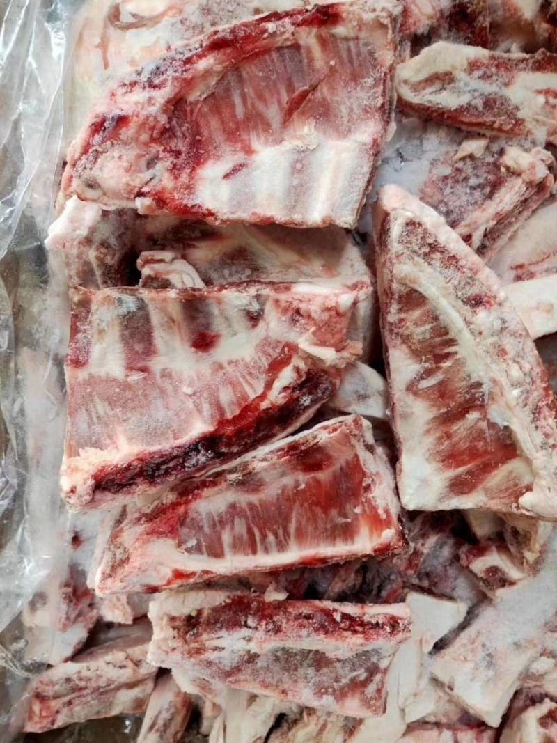 多肉羊胸口骨，羊三角排，40斤一件，适合红烧，酱烧