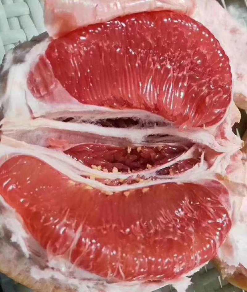 产地直销红心柚子，当季水果，水份足，甜甜的，一件代发
