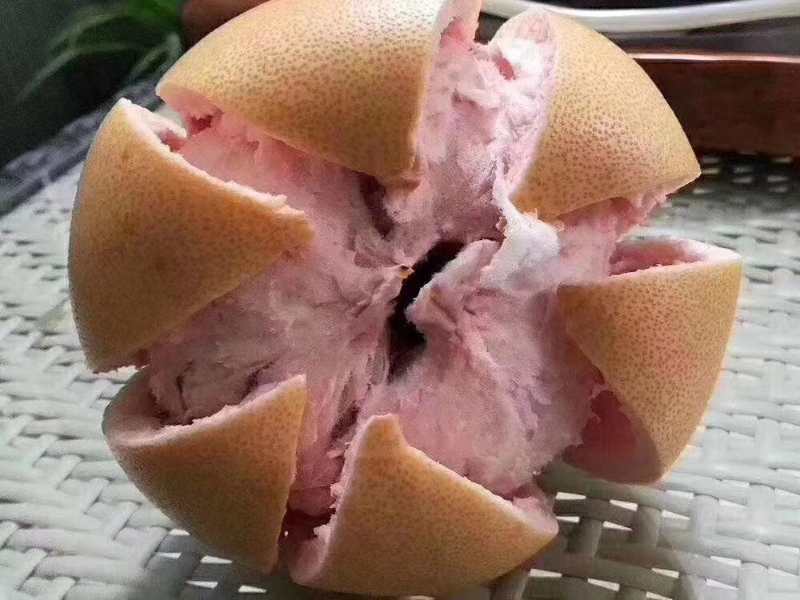 产地直销红心柚子，当季水果，水份足，甜甜的，一件代发
