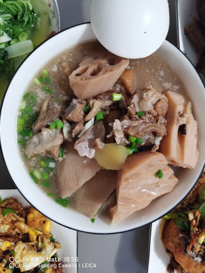 洪湖莲藕，包邮，千亩基地直供，电商一件代发！欢迎采购