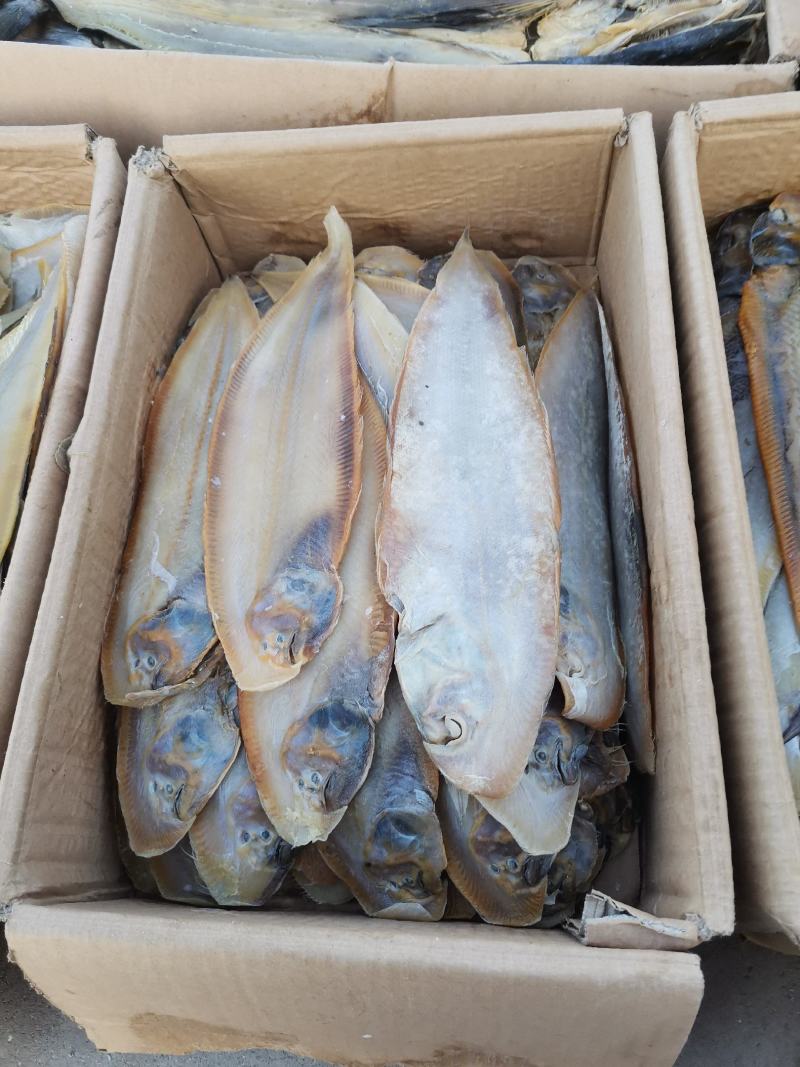 鳎米鱼，又名龙利鱼，一款优质的深海鱼，肉质非常美鲜美