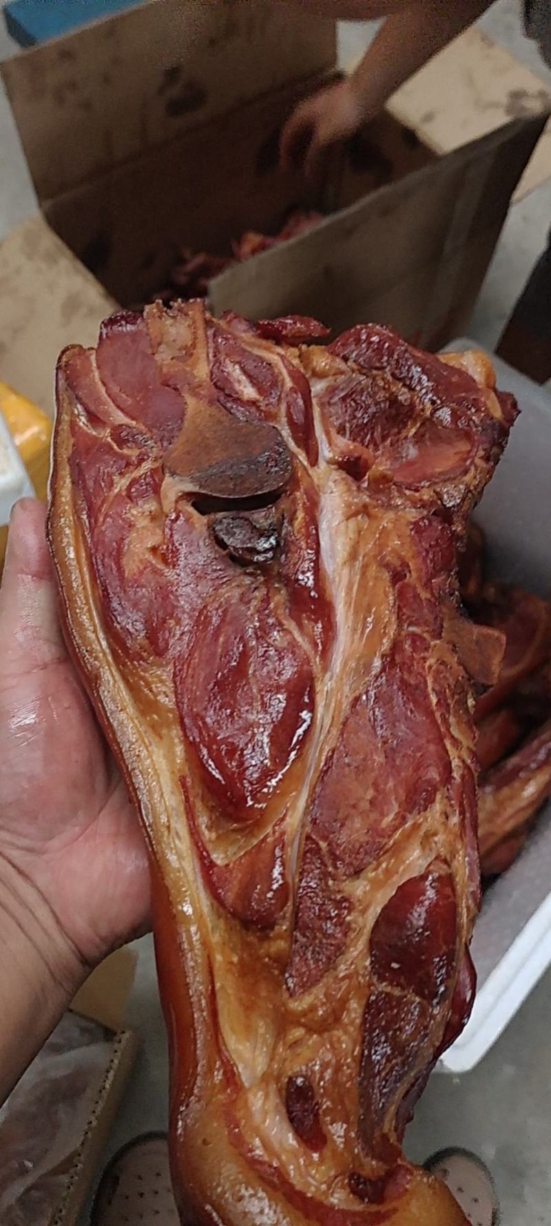 腊排骨，带骨腊肉，腊猪蹄，干度好量大从优