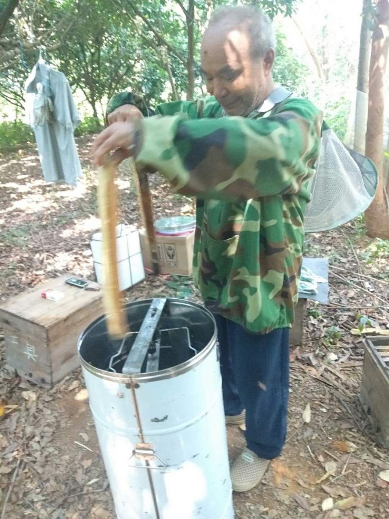 广西平南土蜂蜜，质量保证。产地直供，一手货源，全国包邮，