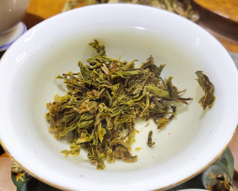 云南普洱生茶，2018年邦崴古树茶，茶气足，适合存放