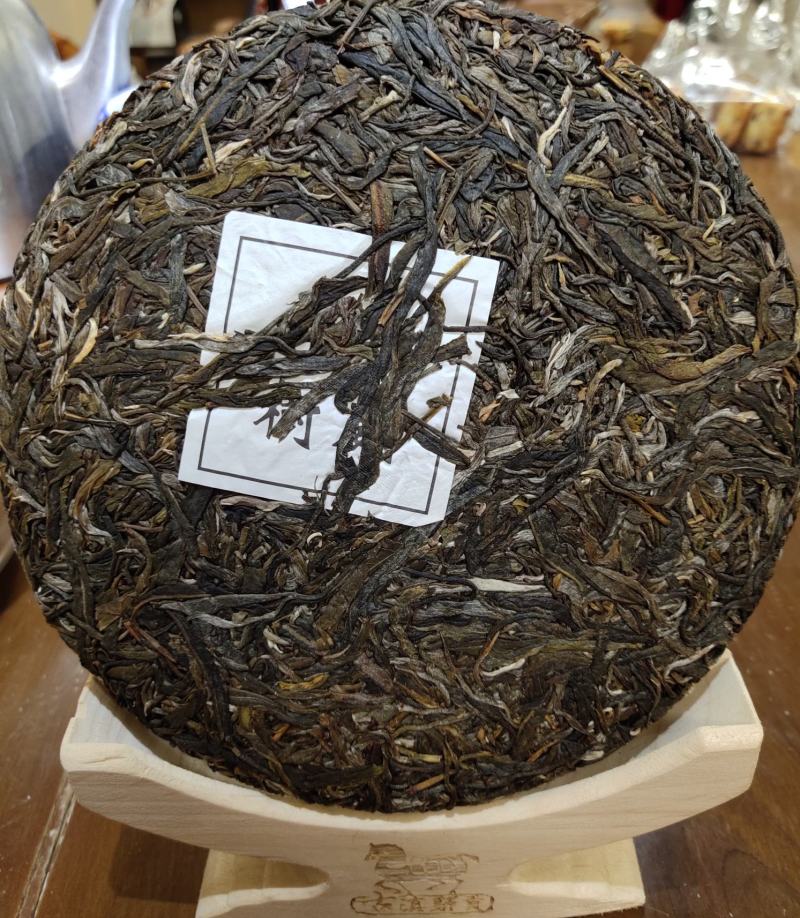 云南普洱生茶，2018年邦崴古树茶，茶气足，适合存放