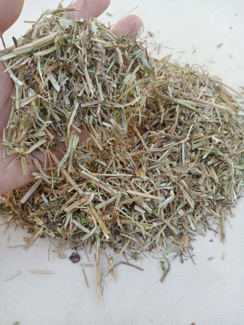 花生秧，花生秧草段，猪牛羊鸡鸭鹅饲料，大量供应！