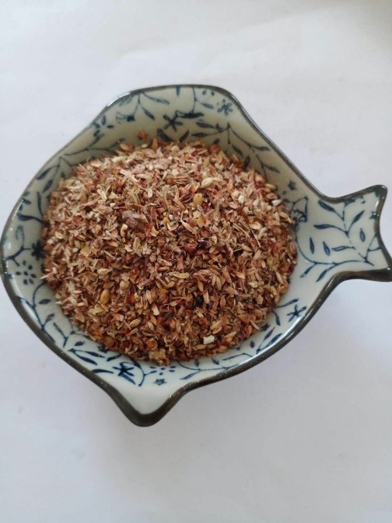高粱糠，猪牛羊鸡鸭鹅辅助饲料，价格实惠，质优价廉！