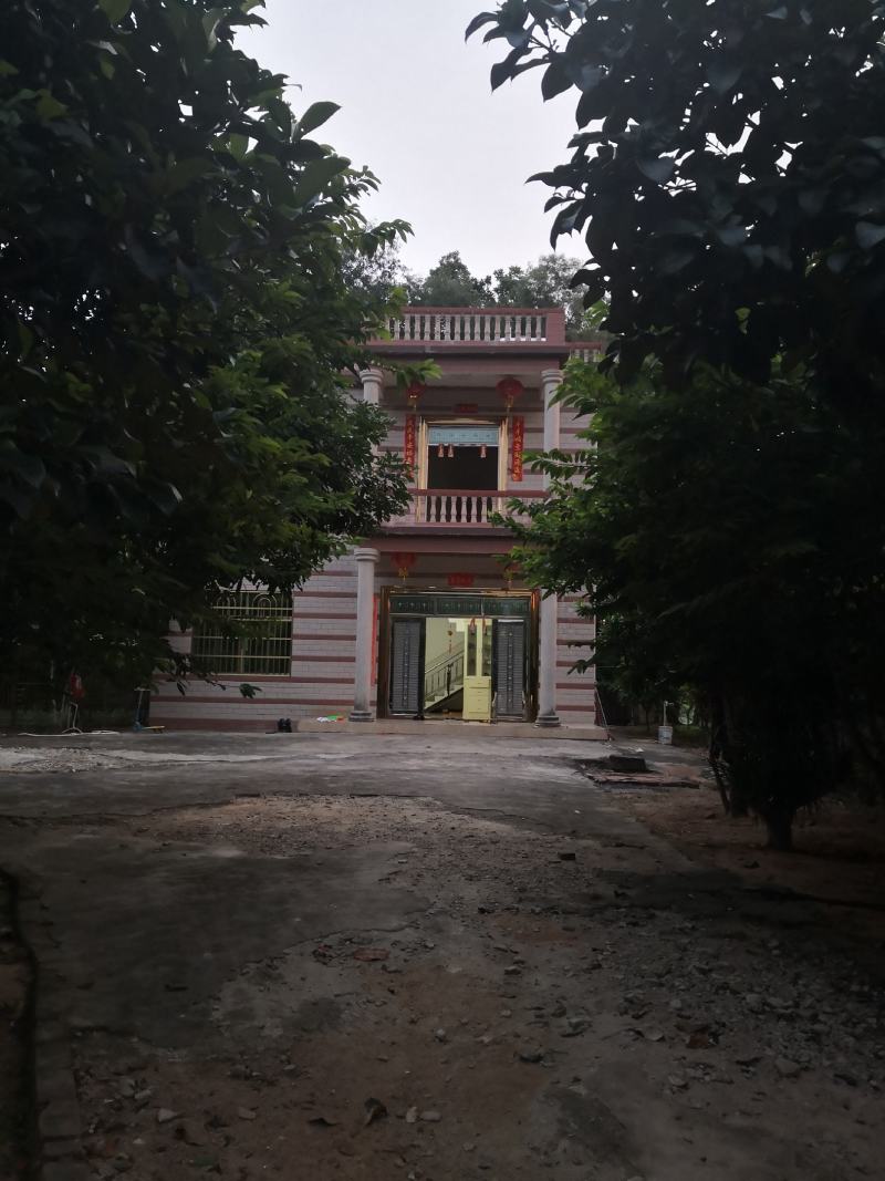 海南陵水农村两层洋房5亩庄园出售