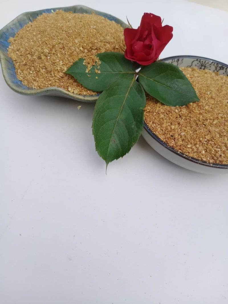 喷浆玉米皮，厂家直销适合猪牛羊鸡鸭鹅饲料添加！