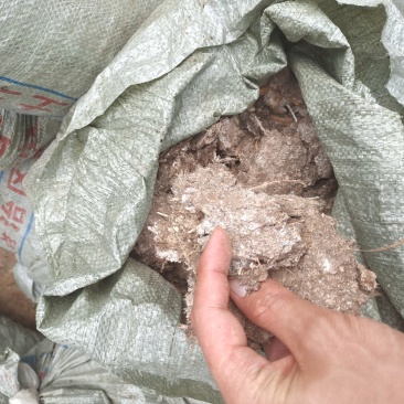 纯鸡粪，干货饼块果蔬，农产品必备肥料
