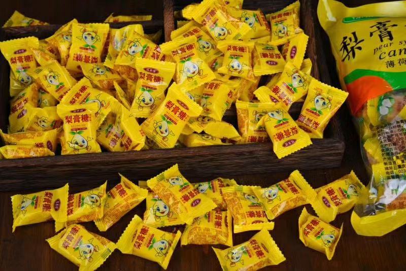 厂家供应小包装散装梨膏糖，跑江湖地摊热卖10元模式薄荷味