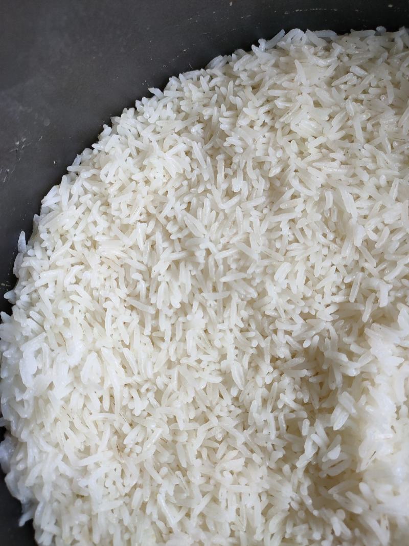 象牙米，砂锅饭煲仔饭专用米。每天都是新加工出来的特别新鲜