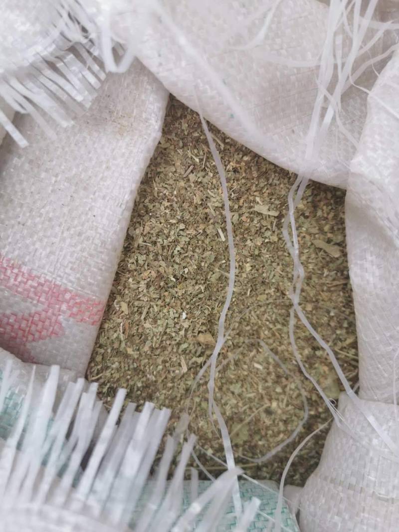 草粉，花生秧叶子粉，下脚料，